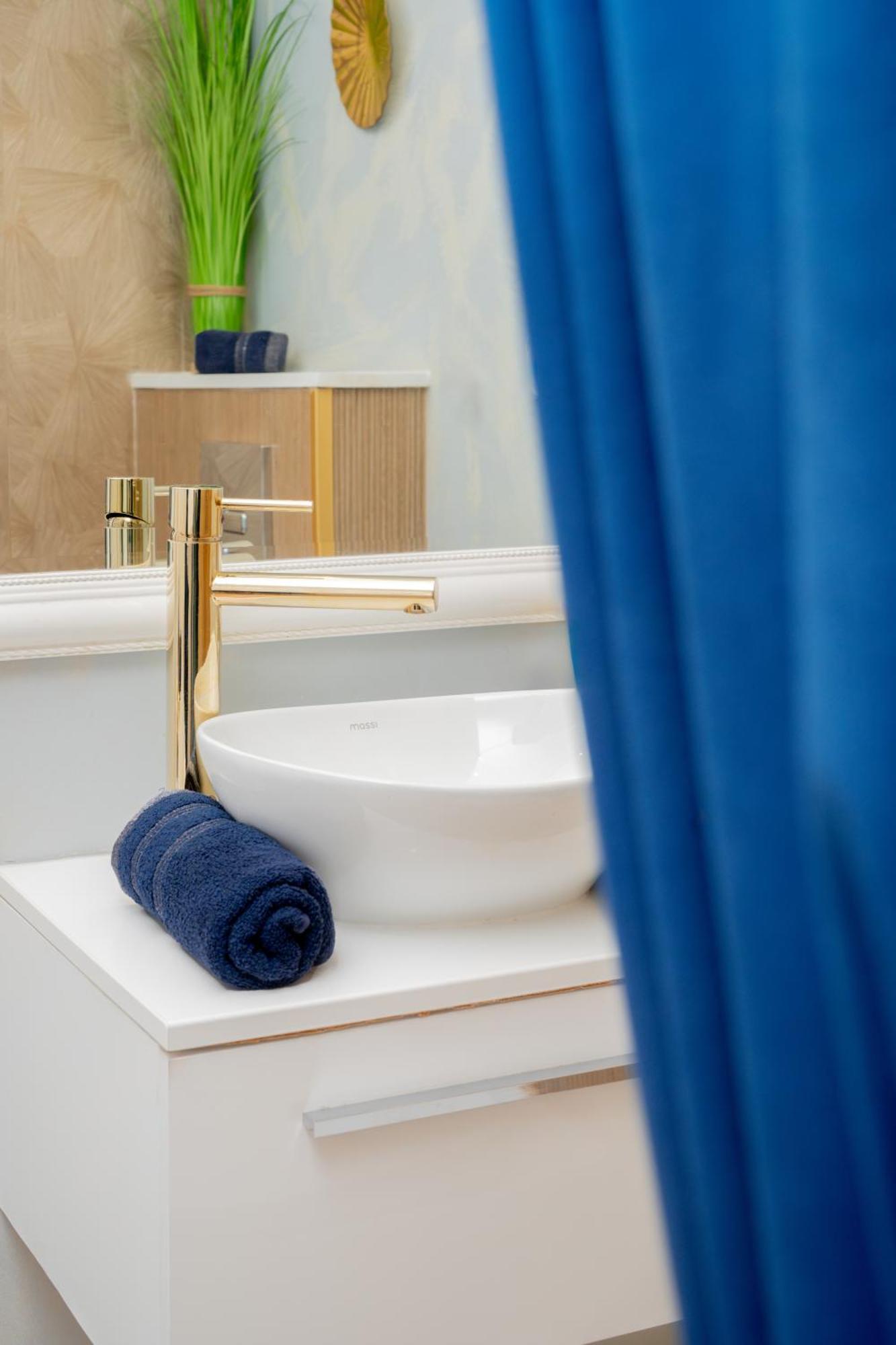 Gold Apartments Centrum Czestochowa Ngoại thất bức ảnh